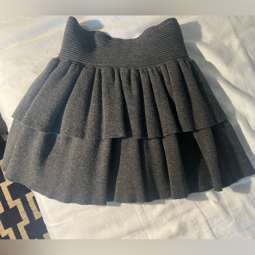MILLY MINIS size 8 grey ruffle mini skirt